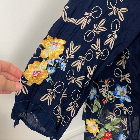Johnny Was Floral Embroidered Tunic Top Women’s L Blue Multi Cupra Tie Neck Art - Picture 5 of 17